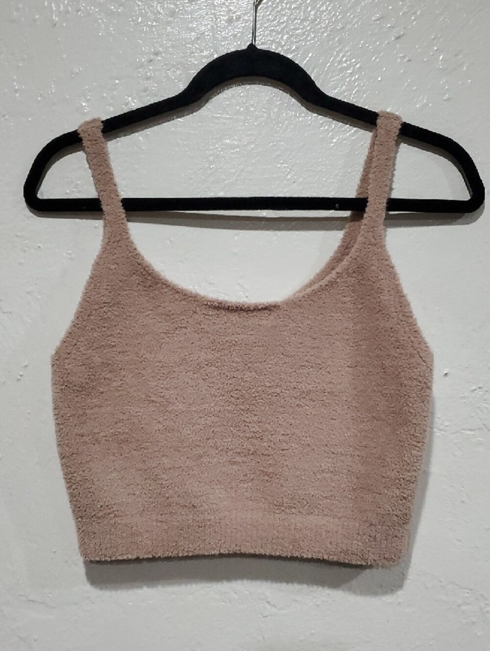Barefoot Dreams CozyChic Luxe Cropped Cami & Jogger Set In Nude Size M - Picture 6 of 15